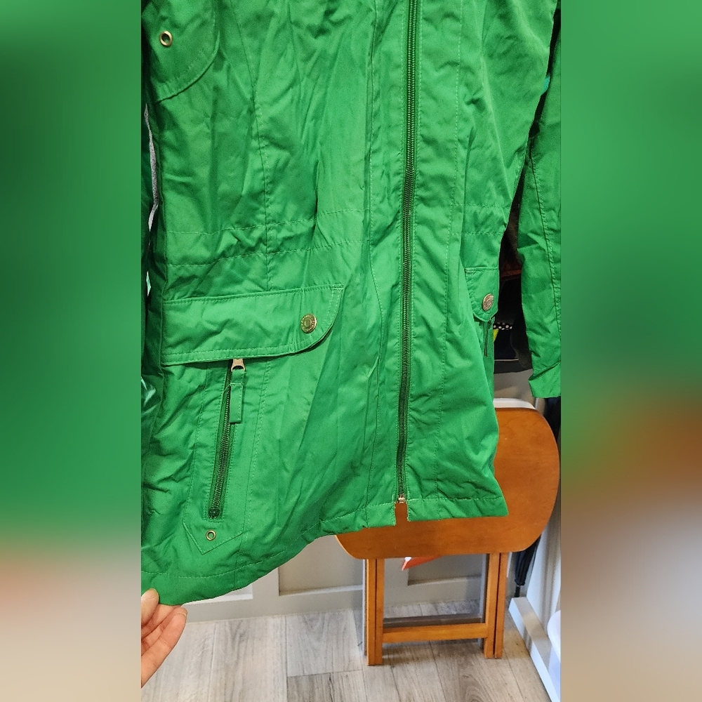Green Hooded Women's Rain Jacket - Picture 2 of 11